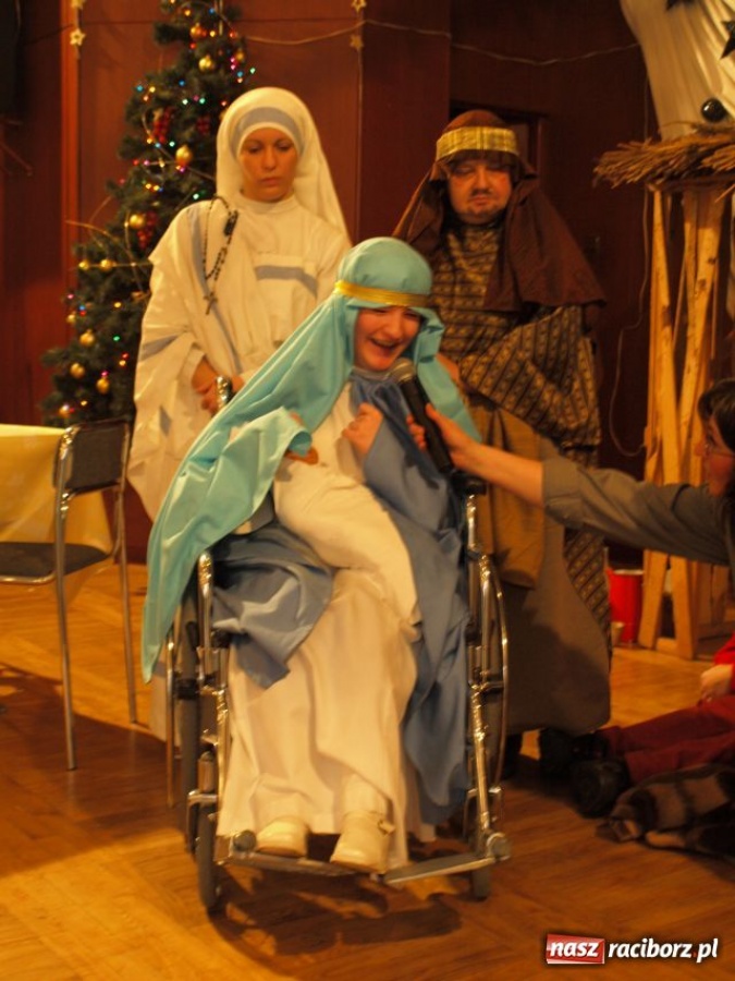 Zdjęcie w galerii na portalu naszraciborz.pl: JASEŁKA 2010 w Tworkowie wiadomości z regionu
