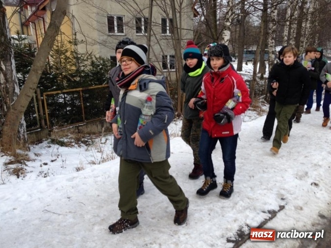 Zdjęcie w galerii na portalu naszraciborz.pl: Być jak Cichociemny, czyli zimowisko raciborskich harcerzy w Pokrzywnej wiadomości z regionu