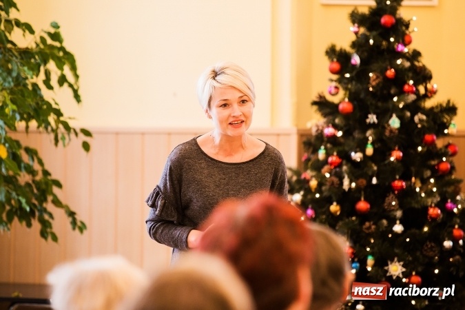 Zdjęcie w galerii na portalu naszraciborz.pl: Występy artystyczne w Domu Pomocy Społecznej wiadomości z regionu