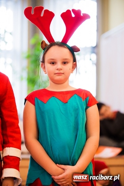 Zdjęcie w galerii na portalu naszraciborz.pl: Występy artystyczne w Domu Pomocy Społecznej wiadomości z regionu