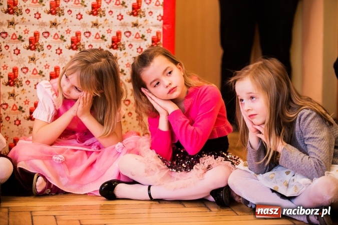 Zdjęcie w galerii na portalu naszraciborz.pl: Występy artystyczne w Domu Pomocy Społecznej wiadomości z regionu