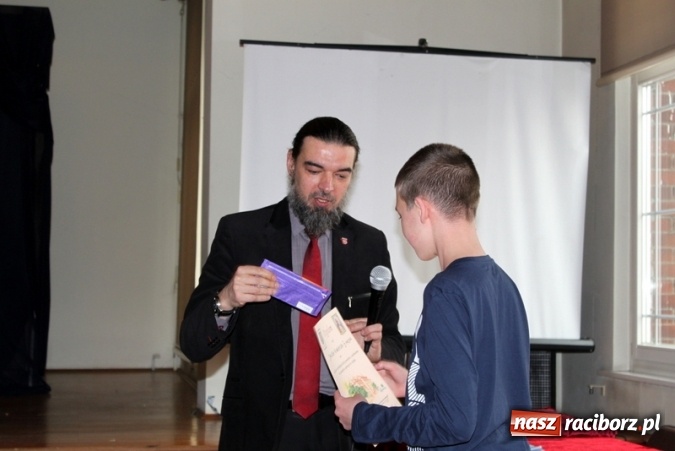 Zdjęcie w galerii na portalu naszraciborz.pl: Gimnazjum nr 5 podsumowuje wyniki nauczania  wiadomości z regionu