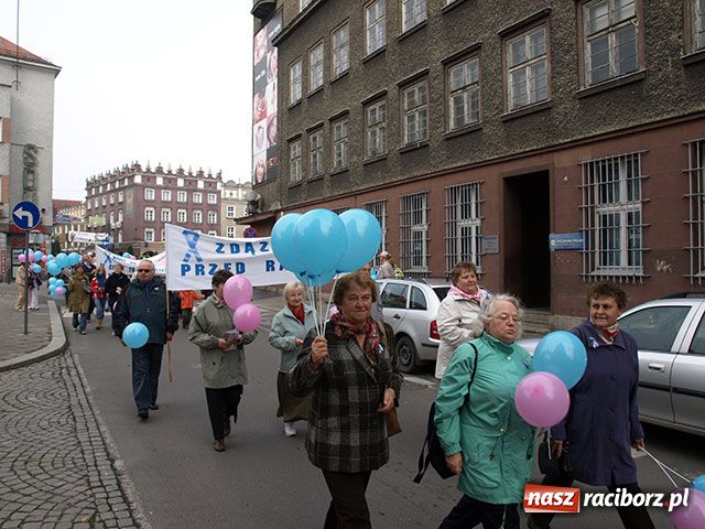 Zdjęcie w galerii na portalu naszraciborz.pl: IX Raciborski Marsz Nadziei wiadomości z regionu