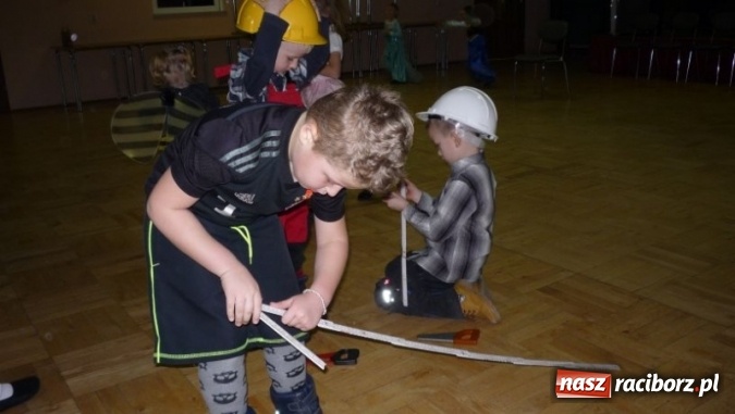 Zdjęcie w galerii na portalu naszraciborz.pl: Bal przebierańc&oacute;w w Bojanowie za nami wiadomości z regionu