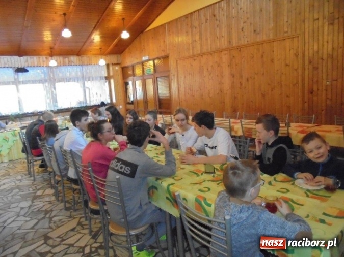 Zdjęcie w galerii na portalu naszraciborz.pl: Tenisiści TKKF Rafako na nartach wiadomości z regionu