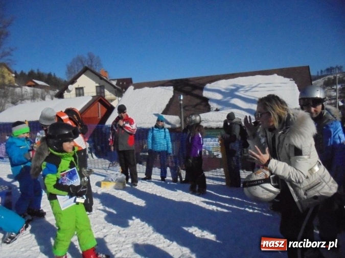 Zdjęcie w galerii na portalu naszraciborz.pl: Tenisiści TKKF Rafako na nartach wiadomości z regionu