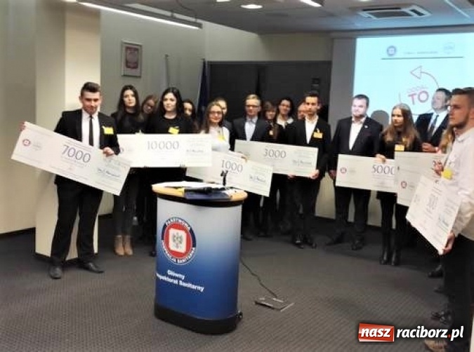 Zdjęcie w galerii na portalu naszraciborz.pl: Brawo Mechanik! CKZiU nr 2 drugie w kraju w konkursie Głównego Inspektoriatu Sanitarnego wiadomości z regionu