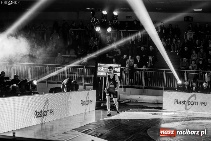 Zdjęcie w galerii na portalu naszraciborz.pl: Krajowa Liga Zapaśnicza. MKZ Unia Racibórz tylko zremisowała z AZS AWF Warszawa wiadomości z regionu