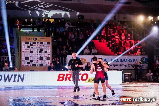 Zdjęcie w galerii na portalu naszraciborz.pl: Krajowa Liga Zapaśnicza. MKZ Unia Racibórz tylko zremisowała z AZS AWF Warszawa wiadomości z regionu