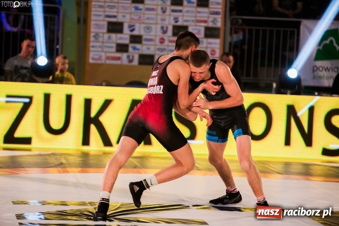 Zdjęcie w galerii na portalu naszraciborz.pl: Krajowa Liga Zapaśnicza. MKZ Unia Racibórz tylko zremisowała z AZS AWF Warszawa wiadomości z regionu