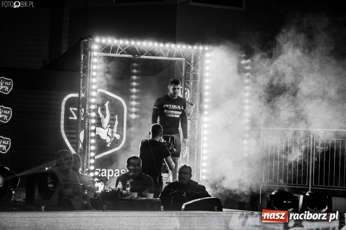 Zdjęcie w galerii na portalu naszraciborz.pl: Krajowa Liga Zapaśnicza. MKZ Unia Racibórz tylko zremisowała z AZS AWF Warszawa wiadomości z regionu