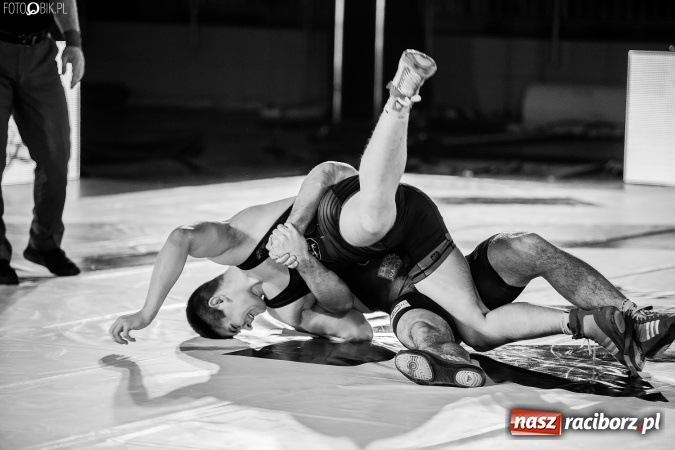 Zdjęcie w galerii na portalu naszraciborz.pl: Krajowa Liga Zapaśnicza. MKZ Unia Racibórz tylko zremisowała z AZS AWF Warszawa wiadomości z regionu