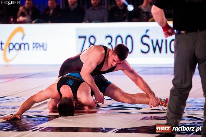 Zdjęcie w galerii na portalu naszraciborz.pl: Krajowa Liga Zapaśnicza. MKZ Unia Racibórz tylko zremisowała z AZS AWF Warszawa wiadomości z regionu