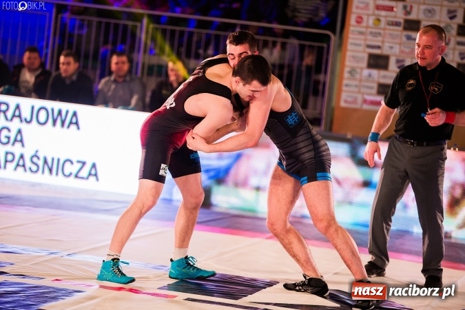 Zdjęcie w galerii na portalu naszraciborz.pl: Krajowa Liga Zapaśnicza. MKZ Unia Racibórz tylko zremisowała z AZS AWF Warszawa wiadomości z regionu