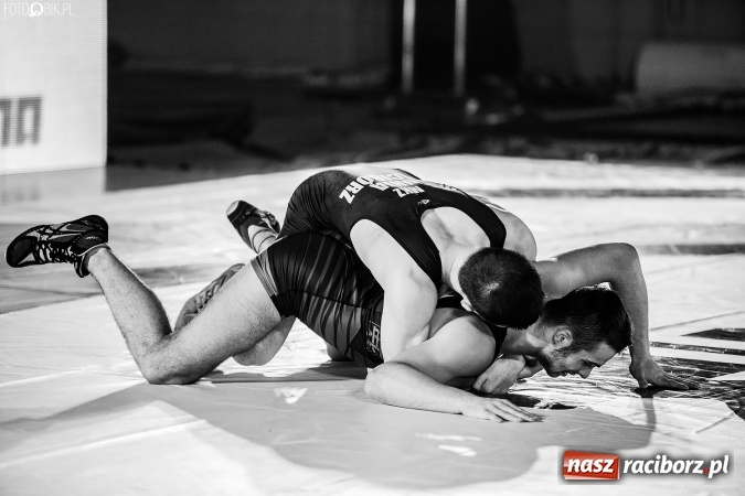 Zdjęcie w galerii na portalu naszraciborz.pl: Krajowa Liga Zapaśnicza. MKZ Unia Racibórz tylko zremisowała z AZS AWF Warszawa wiadomości z regionu