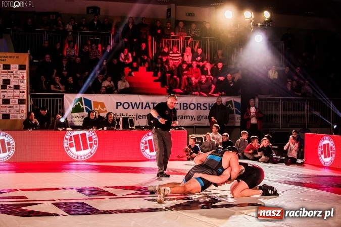 Zdjęcie w galerii na portalu naszraciborz.pl: Krajowa Liga Zapaśnicza. MKZ Unia Racibórz tylko zremisowała z AZS AWF Warszawa wiadomości z regionu