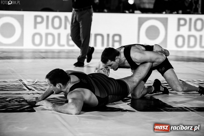 Zdjęcie w galerii na portalu naszraciborz.pl: Krajowa Liga Zapaśnicza. MKZ Unia Racibórz tylko zremisowała z AZS AWF Warszawa wiadomości z regionu