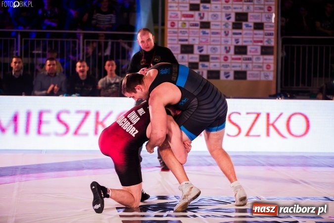 Zdjęcie w galerii na portalu naszraciborz.pl: Krajowa Liga Zapaśnicza. MKZ Unia Racibórz tylko zremisowała z AZS AWF Warszawa wiadomości z regionu