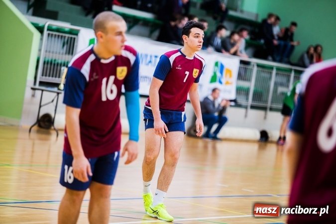 Zdjęcie w galerii na portalu naszraciborz.pl: Miejski Finał Szkół Ponadgimnazjalnych w Piłce Siatkowej Chłopców wiadomości z regionu