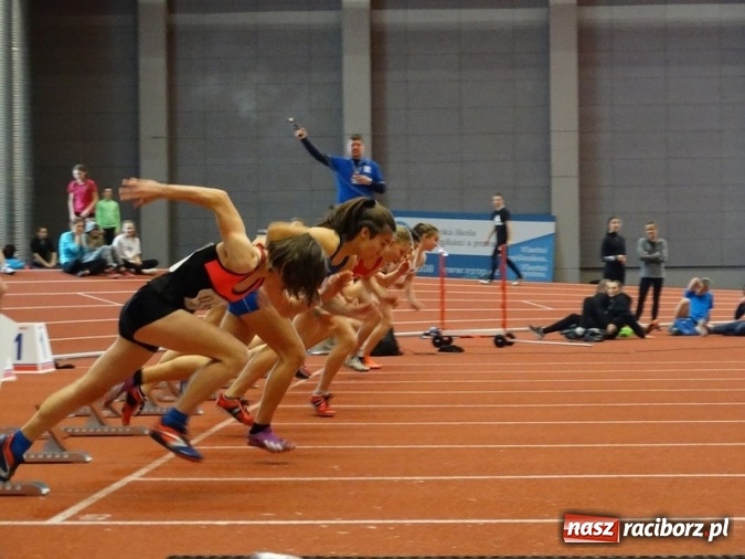 Zdjęcie w galerii na portalu naszraciborz.pl: Lekka atletyka: Świetne wyniki uczniów raciborskiego SMS w Ostrawie wiadomości z regionu