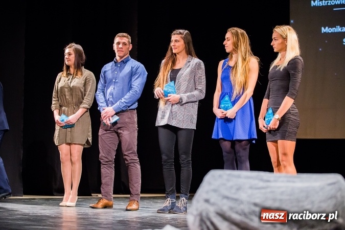 Zdjęcie w galerii na portalu naszraciborz.pl: X Gala Raciborskiego Sportu w Domu Kultury Strzecha wiadomości z regionu