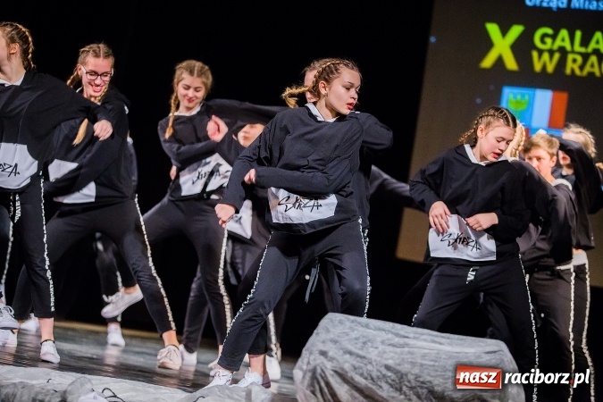 Zdjęcie w galerii na portalu naszraciborz.pl: X Gala Raciborskiego Sportu w Domu Kultury Strzecha wiadomości z regionu