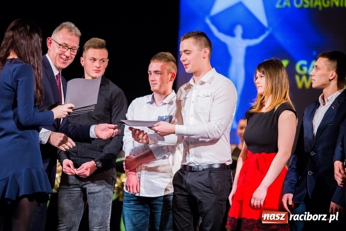 Zdjęcie w galerii na portalu naszraciborz.pl: X Gala Raciborskiego Sportu w Domu Kultury Strzecha wiadomości z regionu