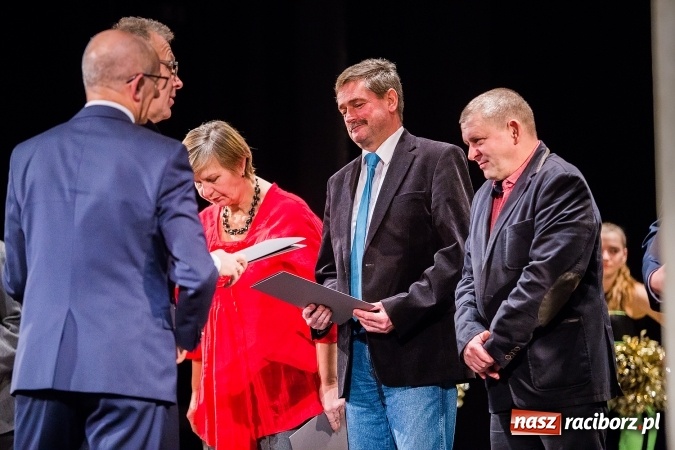 Zdjęcie w galerii na portalu naszraciborz.pl: X Gala Raciborskiego Sportu w Domu Kultury Strzecha wiadomości z regionu