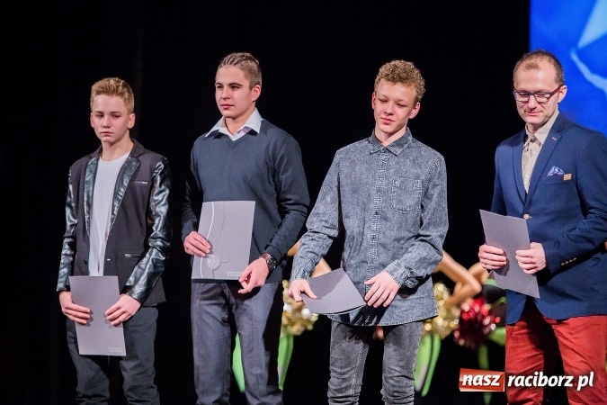 Zdjęcie w galerii na portalu naszraciborz.pl: X Gala Raciborskiego Sportu w Domu Kultury Strzecha wiadomości z regionu