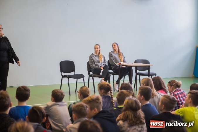 Zdjęcie w galerii na portalu naszraciborz.pl: Olimpijki z Rio odwiedziły uczniów raciborskiego G3 wiadomości z regionu