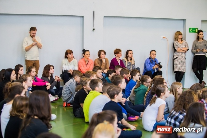 Zdjęcie w galerii na portalu naszraciborz.pl: Olimpijki z Rio odwiedziły uczniów raciborskiego G3 wiadomości z regionu