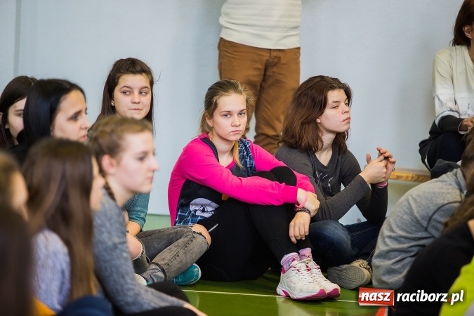 Zdjęcie w galerii na portalu naszraciborz.pl: Olimpijki z Rio odwiedziły uczniów raciborskiego G3 wiadomości z regionu