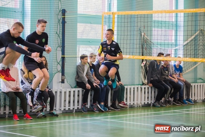 Zdjęcie w galerii na portalu naszraciborz.pl: Olimpijki z Rio odwiedziły uczniów raciborskiego G3 wiadomości z regionu