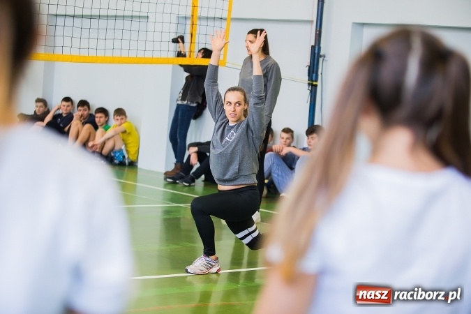 Zdjęcie w galerii na portalu naszraciborz.pl: Olimpijki z Rio odwiedziły uczniów raciborskiego G3 wiadomości z regionu