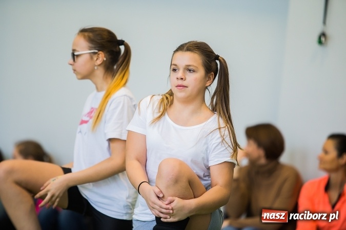 Zdjęcie w galerii na portalu naszraciborz.pl: Olimpijki z Rio odwiedziły uczniów raciborskiego G3 wiadomości z regionu