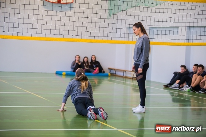 Zdjęcie w galerii na portalu naszraciborz.pl: Olimpijki z Rio odwiedziły uczniów raciborskiego G3 wiadomości z regionu