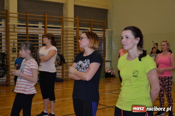 Zdjęcie w galerii na portalu naszraciborz.pl: I Charytatywny Maraton Fitness w Krzyżanowicach dla Sebastiana wiadomości z regionu