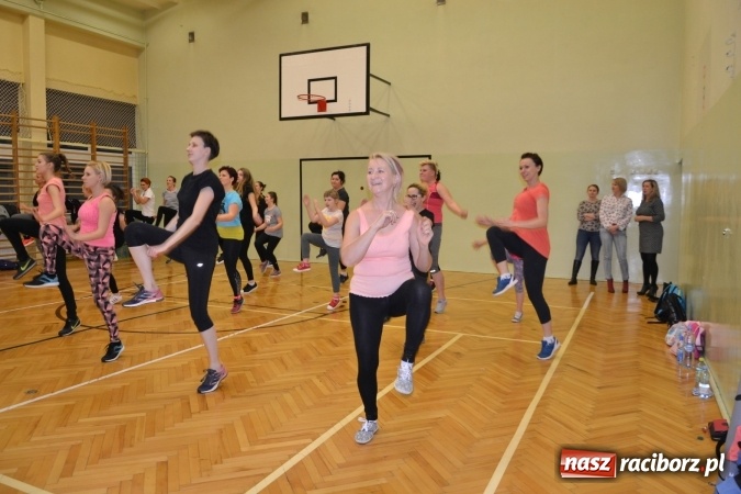 Zdjęcie w galerii na portalu naszraciborz.pl: I Charytatywny Maraton Fitness w Krzyżanowicach dla Sebastiana wiadomości z regionu