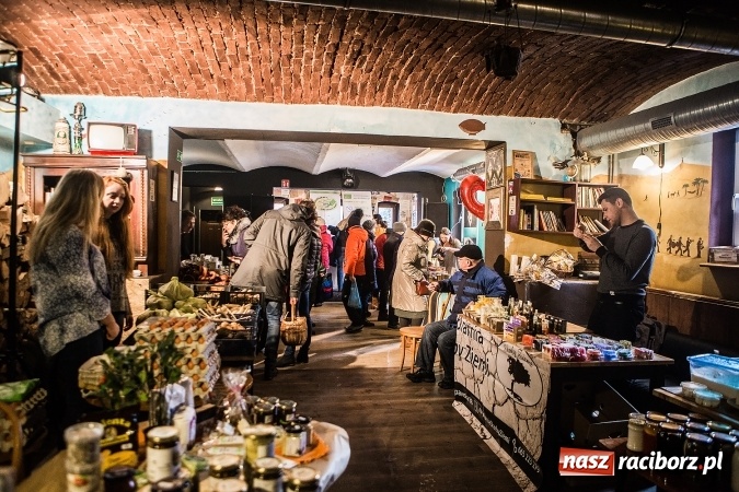 Zdjęcie w galerii na portalu naszraciborz.pl: Kolejny Bio Bazar na Końcu Świata wiadomości z regionu