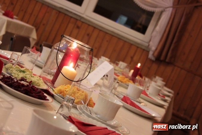 Zdjęcie w galerii na portalu naszraciborz.pl: Jubileuszowy bal walentynkowy Caritas w Wojnowicach  wiadomości z regionu