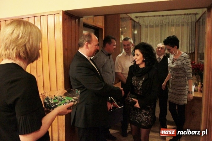 Zdjęcie w galerii na portalu naszraciborz.pl: Jubileuszowy bal walentynkowy Caritas w Wojnowicach  wiadomości z regionu