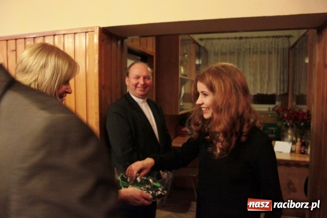 Zdjęcie w galerii na portalu naszraciborz.pl: Jubileuszowy bal walentynkowy Caritas w Wojnowicach  wiadomości z regionu