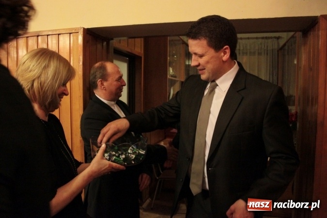 Zdjęcie w galerii na portalu naszraciborz.pl: Jubileuszowy bal walentynkowy Caritas w Wojnowicach  wiadomości z regionu