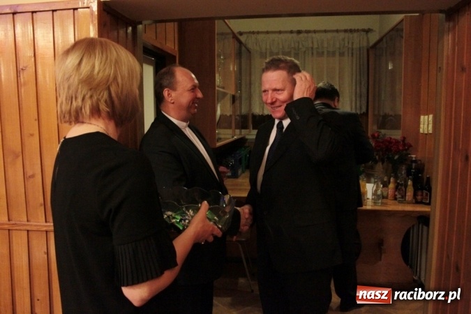 Zdjęcie w galerii na portalu naszraciborz.pl: Jubileuszowy bal walentynkowy Caritas w Wojnowicach  wiadomości z regionu