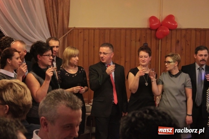 Zdjęcie w galerii na portalu naszraciborz.pl: Jubileuszowy bal walentynkowy Caritas w Wojnowicach  wiadomości z regionu