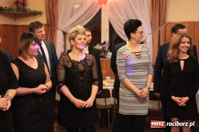 Zdjęcie w galerii na portalu naszraciborz.pl: Jubileuszowy bal walentynkowy Caritas w Wojnowicach  wiadomości z regionu