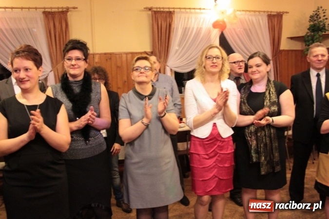 Zdjęcie w galerii na portalu naszraciborz.pl: Jubileuszowy bal walentynkowy Caritas w Wojnowicach  wiadomości z regionu