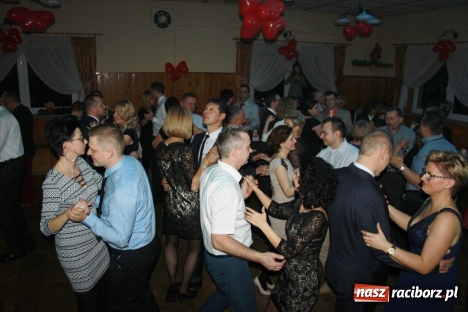 Zdjęcie w galerii na portalu naszraciborz.pl: Jubileuszowy bal walentynkowy Caritas w Wojnowicach  wiadomości z regionu