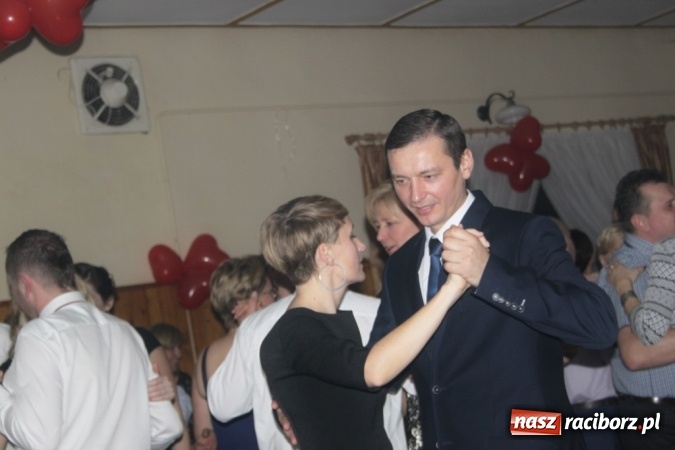 Zdjęcie w galerii na portalu naszraciborz.pl: Jubileuszowy bal walentynkowy Caritas w Wojnowicach  wiadomości z regionu