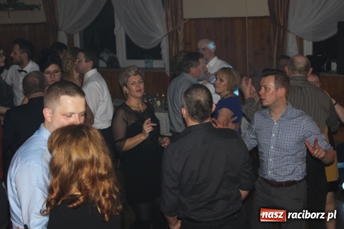 Zdjęcie w galerii na portalu naszraciborz.pl: Jubileuszowy bal walentynkowy Caritas w Wojnowicach  wiadomości z regionu